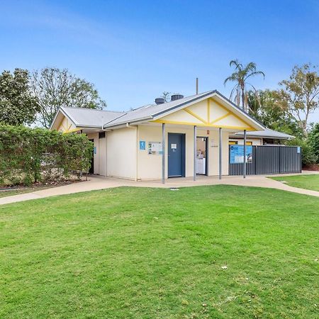 Narrabri Big Sky Caravan Park ภายนอก รูปภาพ