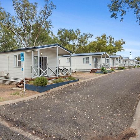Narrabri Big Sky Caravan Park ภายนอก รูปภาพ