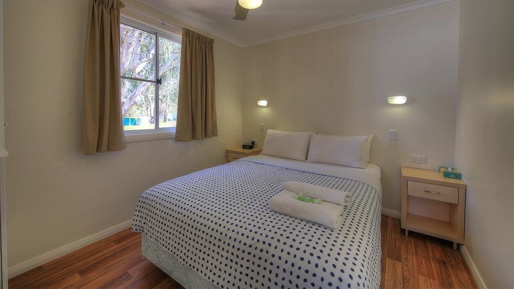 Narrabri Big Sky Caravan Park ภายนอก รูปภาพ
