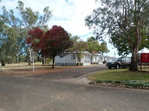 Narrabri Big Sky Caravan Park ภายนอก รูปภาพ