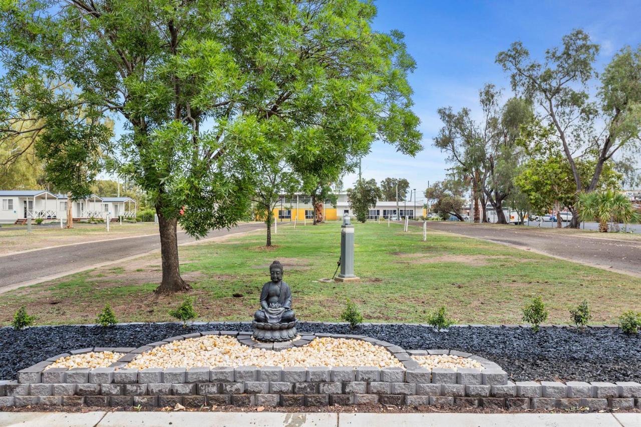 Narrabri Big Sky Caravan Park ภายนอก รูปภาพ