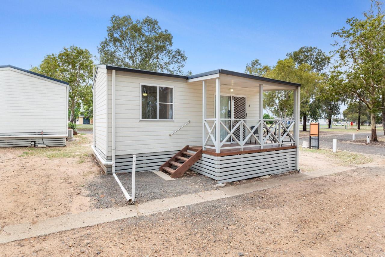 Narrabri Big Sky Caravan Park ภายนอก รูปภาพ