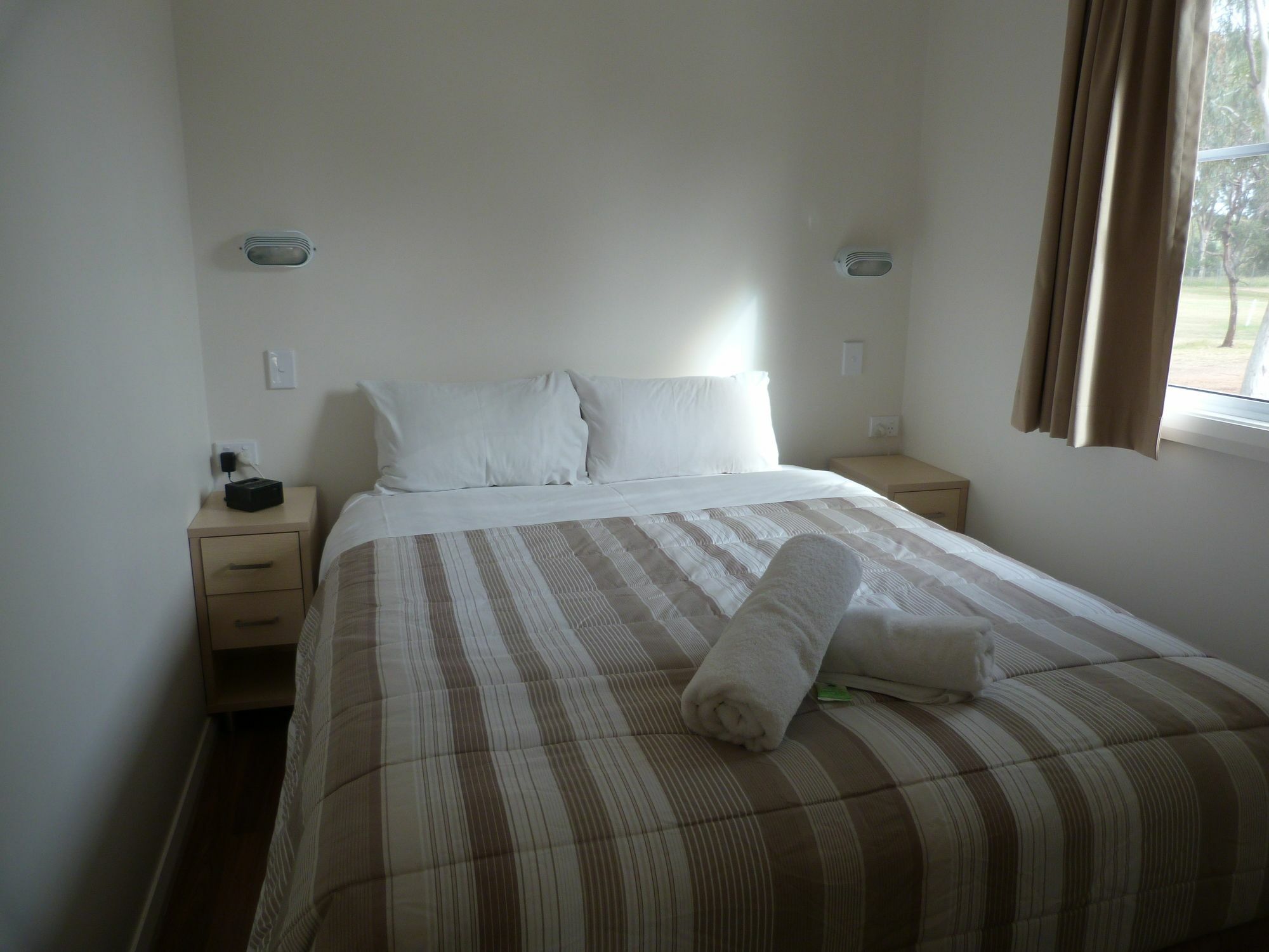 Narrabri Big Sky Caravan Park ภายนอก รูปภาพ